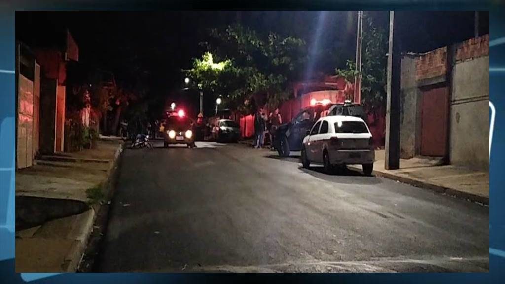 Em Londrina :Homem morre em confronto com a PM no jd.Santa Fé - Cobra